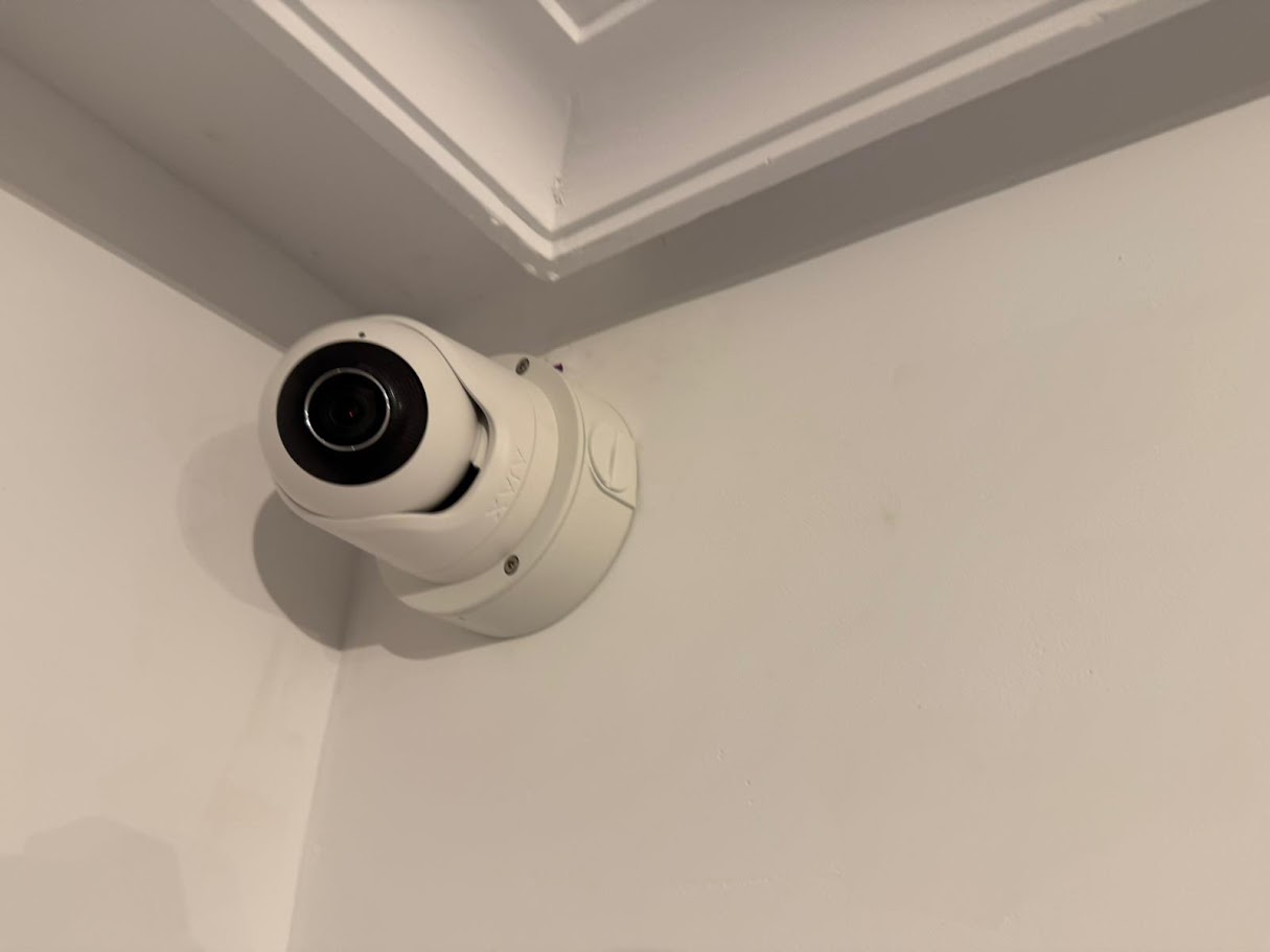 Cómo proteger tu casa cuando te vas de vacaciones: guía de seguridad completa